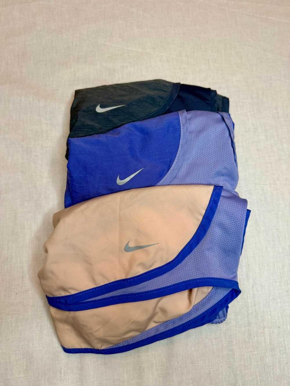 Nike Dri-FIT Women’s Tempo Running Shorts Bundle (3 Pairs) – Medium - Picture 11 of 12